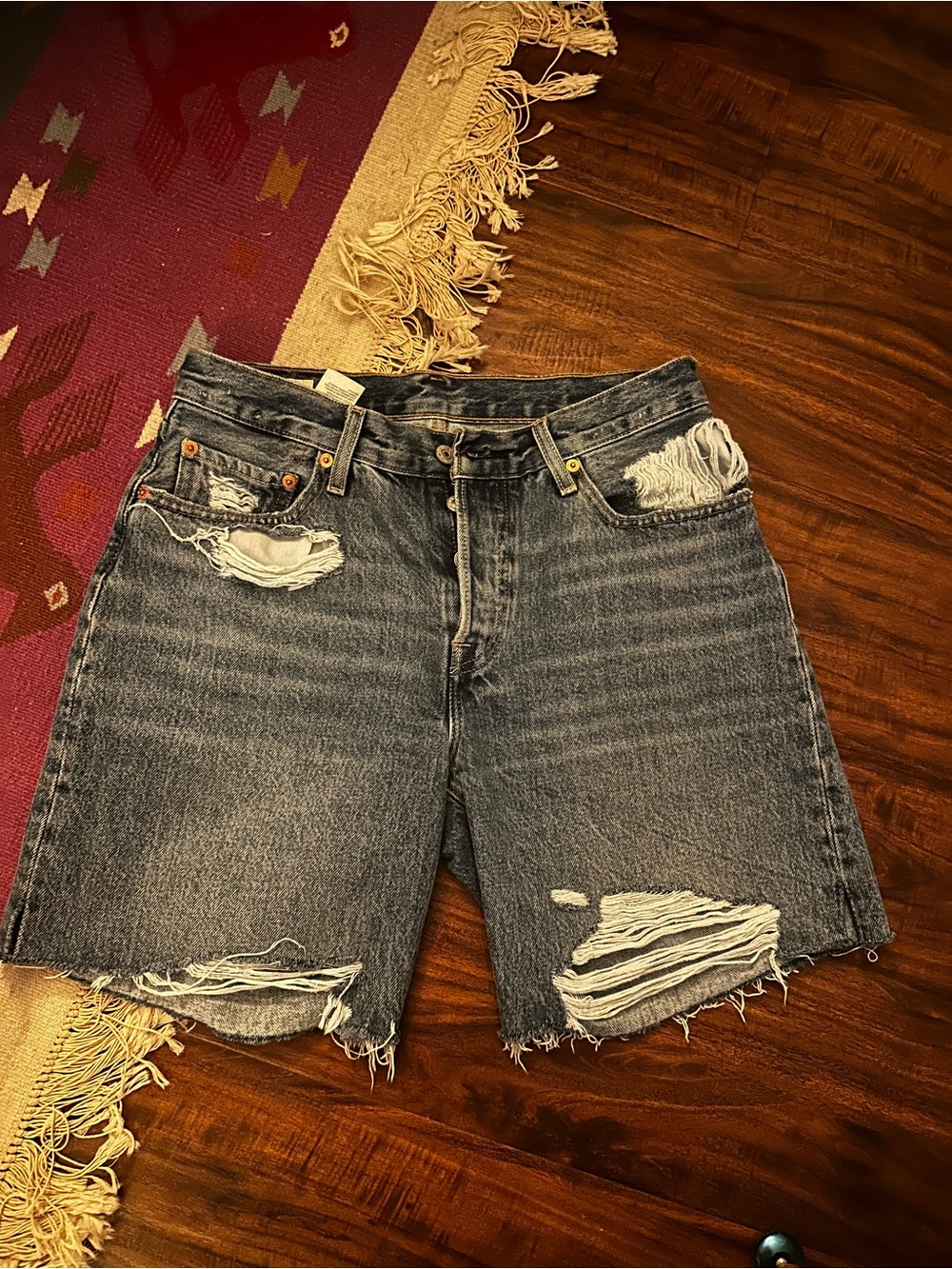 Levi’s 501 high waist distressed mid thigh shorts pedal time 27